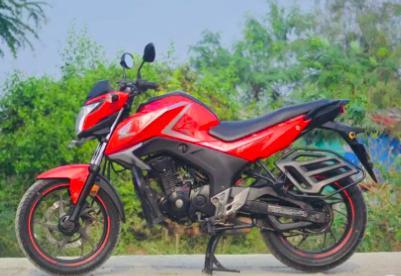 Honda CB Hornet 160R STD 2017