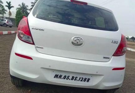 Hyundai i20 Sportz AT 1.4 2013