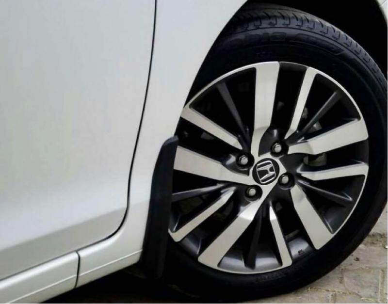 Honda City 5th Generation ZX CVT Petrol 2021