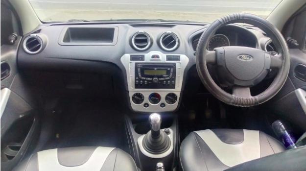 Ford Figo 1.4 tdci zxi 2011