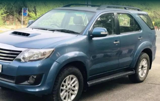 Toyota Fortuner 3.0 4X2 AT 2012