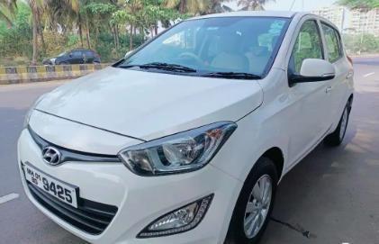Hyundai i20 Sportz 1.2 2013