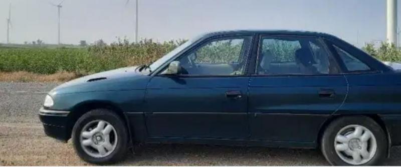 Opel ASTRA 1.6 1998