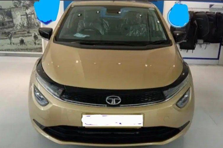 Tata Altroz XZ Petrol 2020