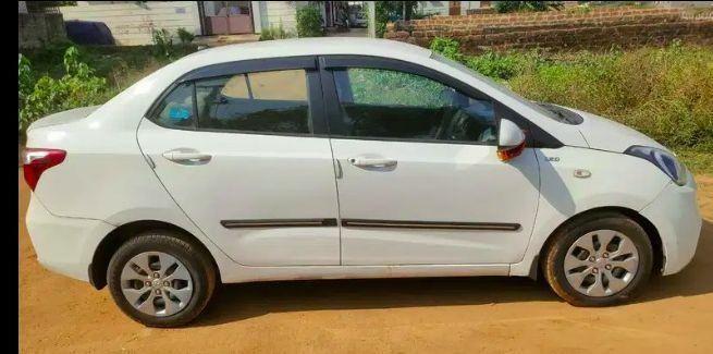 Hyundai Xcent E+ CRDi 2017