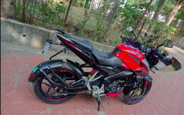 Bajaj Pulsar NS160 2018