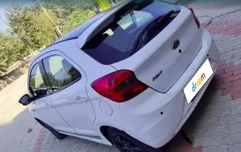 Ford Figo 1.5D TITANIUM MT 2017