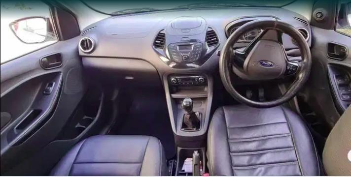 Ford Figo 1.5D TITANIUM MT 2017