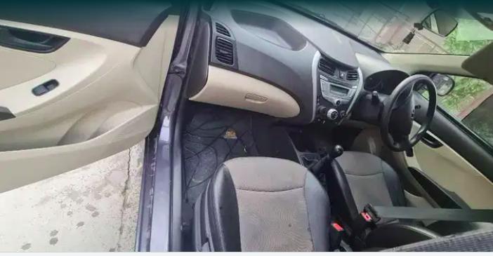 Hyundai Eon Magna + 2015