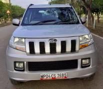 Mahindra TUV300 T8 2017