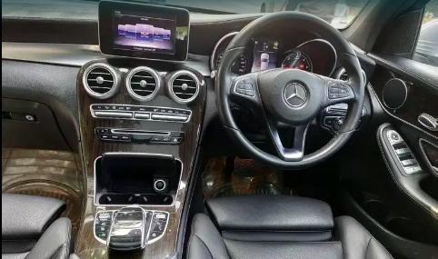 Mercedes-Benz GLC 220d 4MATIC Sport 2017