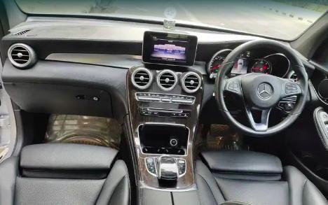 Mercedes-Benz GLC 220d 4MATIC Sport 2017