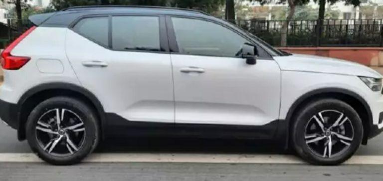 Volvo XC40 D4 R-Design 2021