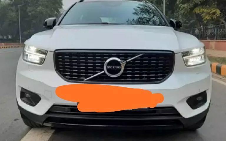Volvo XC40 D4 R-Design 2021