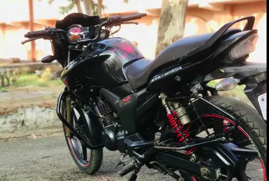 Hero Hunk Rear Disc 150cc 2012