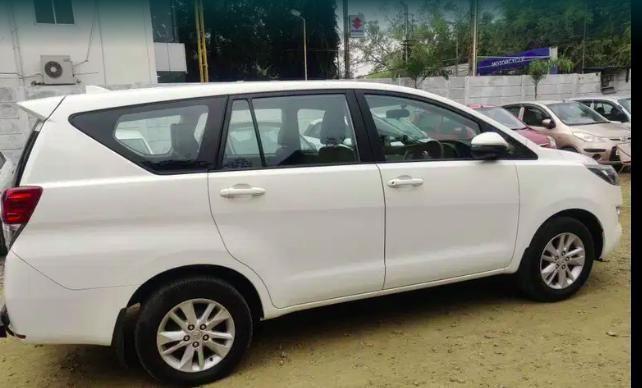 Toyota Innova Crysta 2.4 G Plus 8 STR 2020