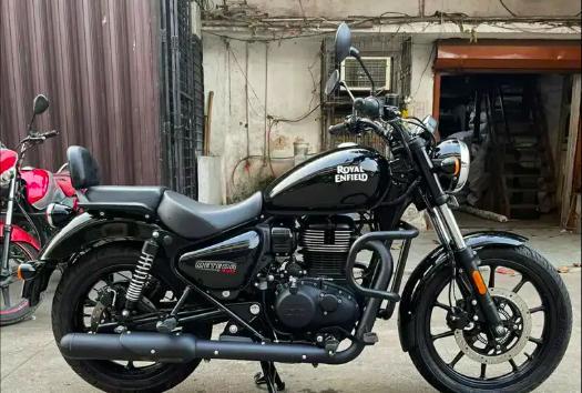 Royal Enfield Meteor 350 Stellar 2020