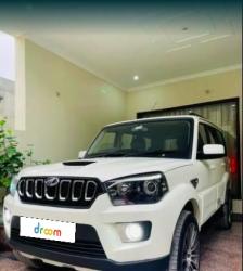 Mahindra Scorpio S7 140 bhp 2WD 2017