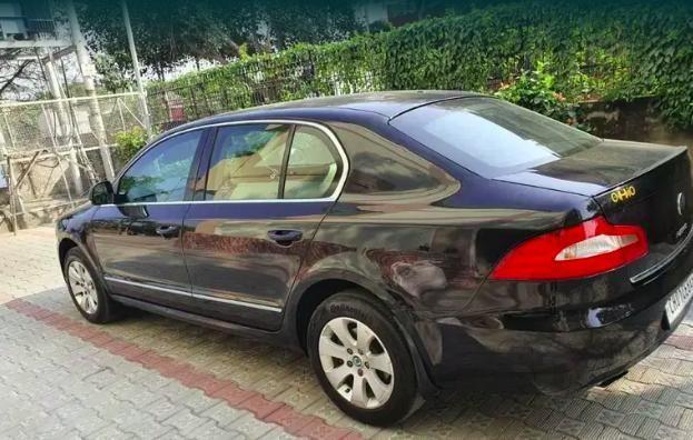 SKODA SUPERB Ambition 2.0 TDI CR AT 2012