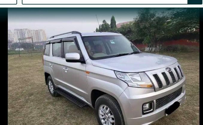 Mahindra TUV300 T8 AMT 2017