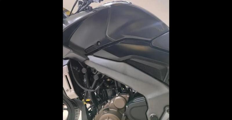 Bajaj Dominar 400 ABS 2018