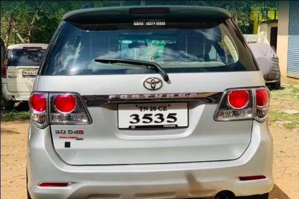 Toyota Fortuner 2.8 4x4 MT 2012