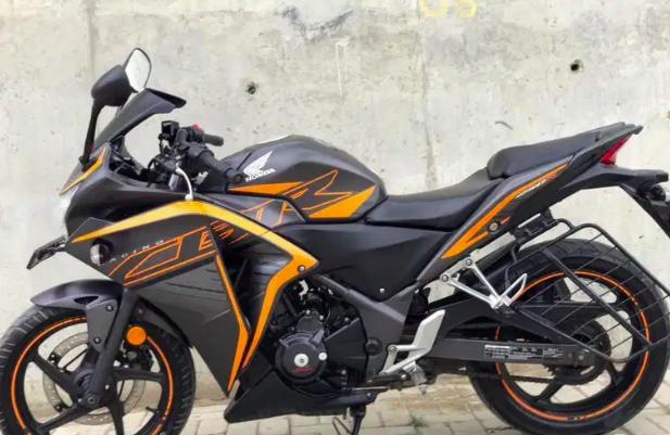 Honda CBR 250R 2018