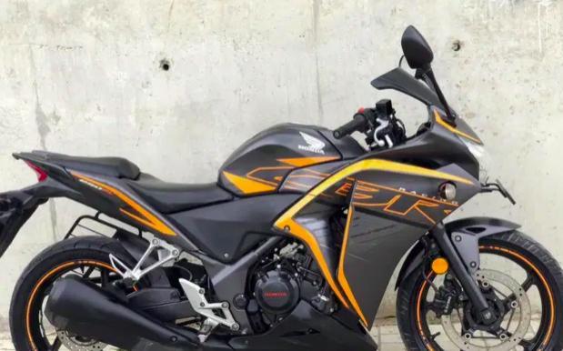 Honda CBR 250R 2018