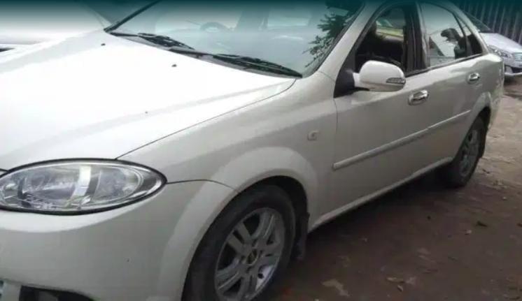 Chevrolet Optra LT 1.8 2012