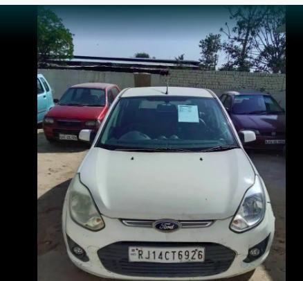 Ford Figo 1.5D TITANIUM MT 2013