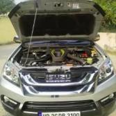 Isuzu MU-X 4x2 2018