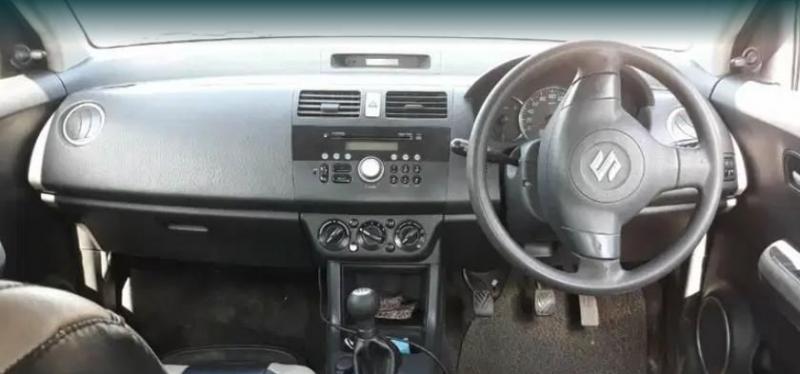 Maruti Suzuki Swift DZire VDi 2011