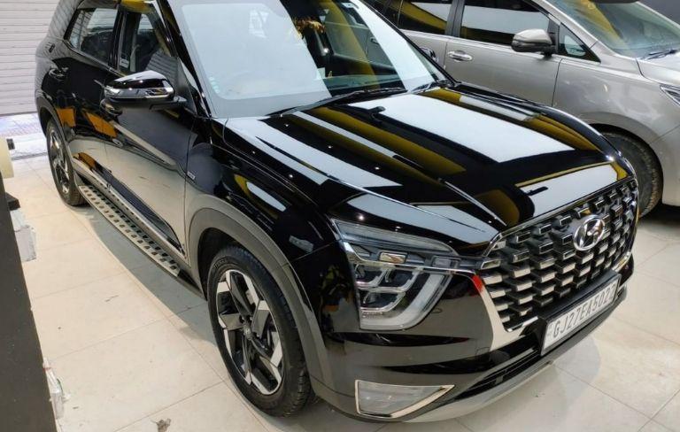 Hyundai Alcazar Signature (O) 6 STR 1.5 Diesel AT 2021