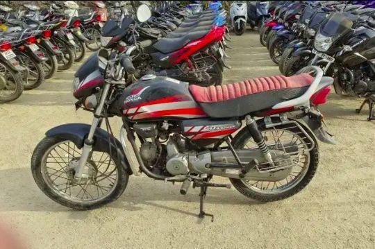 Hero CD Deluxe 100cc 2010