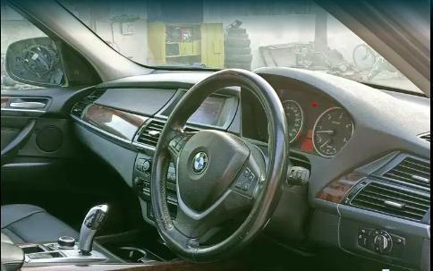 BMW X5 xDrive 30d 2011