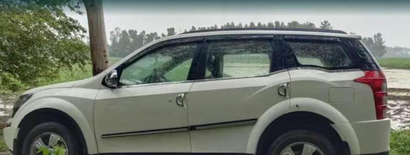Mahindra XUV500 W8 2WD 2014