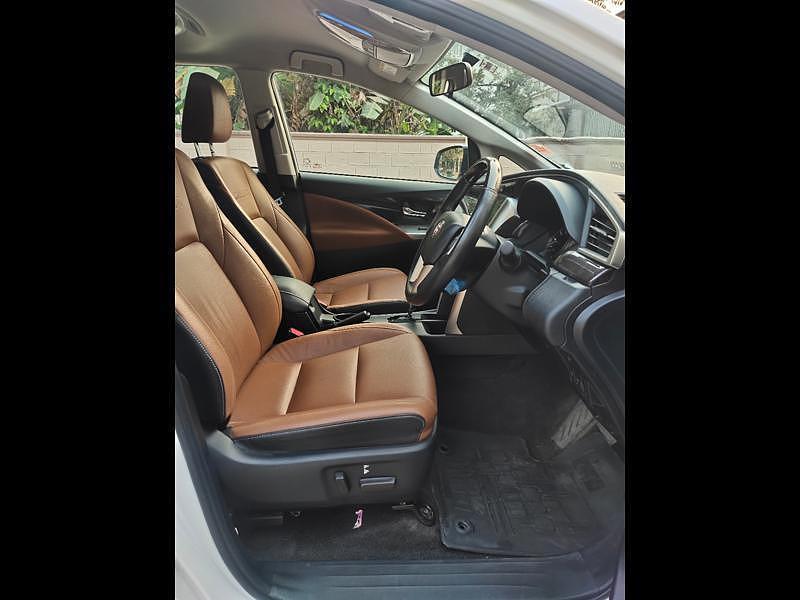 Toyota Innova Crysta 2.4 VX 7 STR 2018