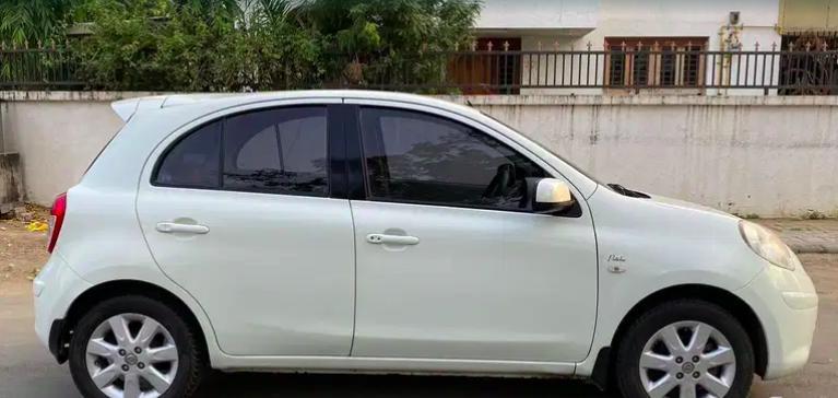 Nissan Micra XV PREMIUM DIESEL 2013