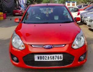 Ford Figo 1.2P TITANIUM MT 2010