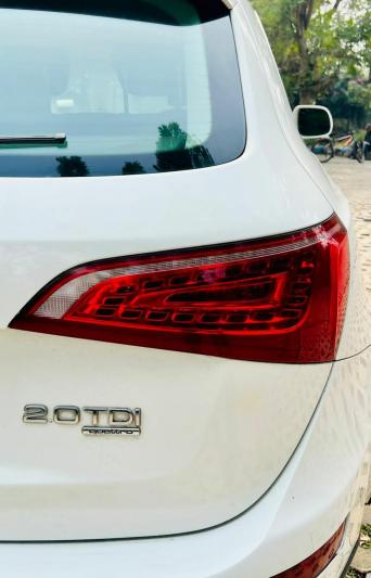 Audi Q5 2.0 TDI QUATTRO 2012