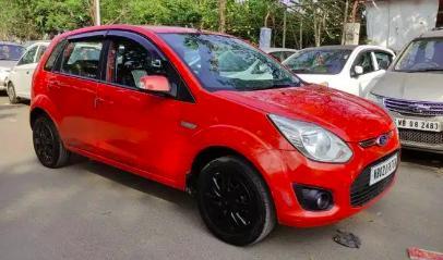 Ford Figo 1.2P TITANIUM MT 2010