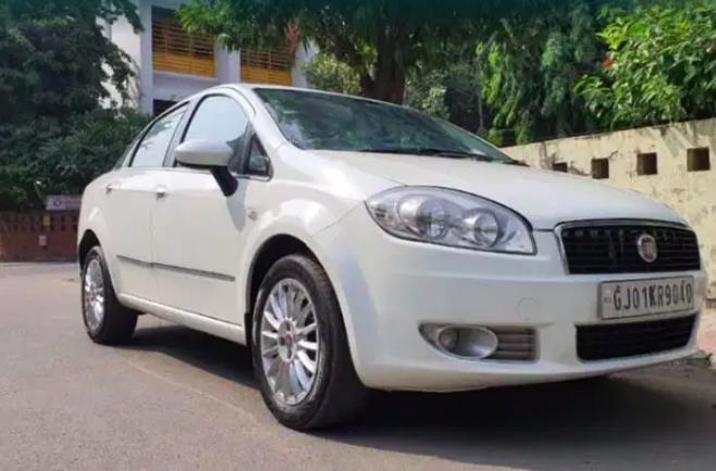 Fiat Linea Active 1.3 L Advanced Multijet Diesel 2012