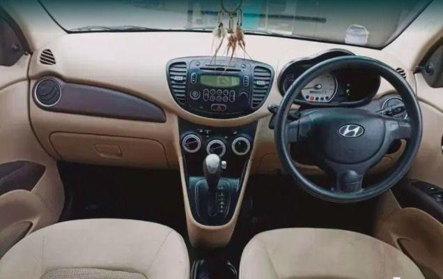 Hyundai i10 Sportz 1.2 AT 2009