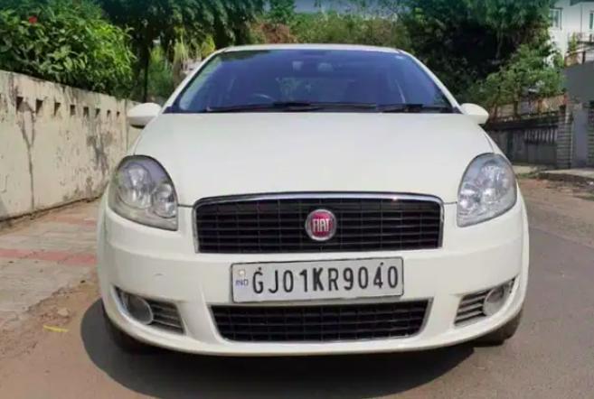 Fiat Linea Active 1.3 L Advanced Multijet Diesel 2012