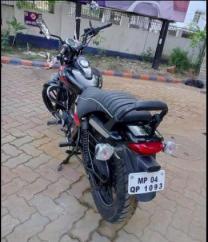 Bajaj Avenger Street 220 2018