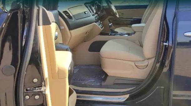 Kia Carnival Prestige 7 STR 2021