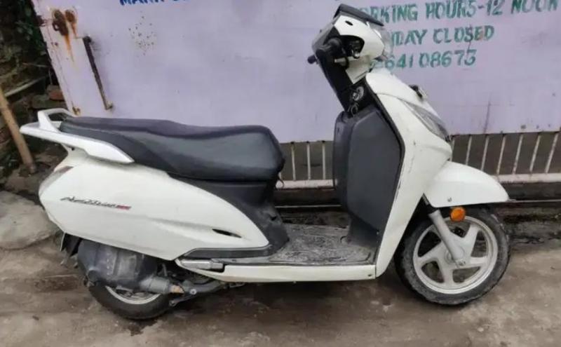 Honda Activa125 DLX 2015