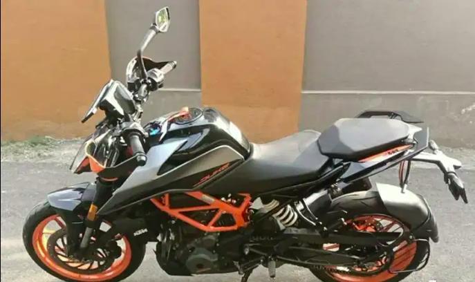 KTM Duke 390cc BS6 2021