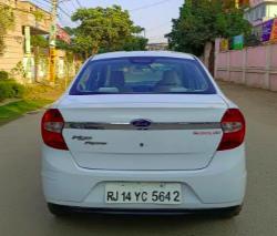 Ford Figo Trend 1.2 Ti-VCT 2015