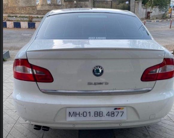 SKODA SUPERB Elegance 1.8 TSI MT 2012